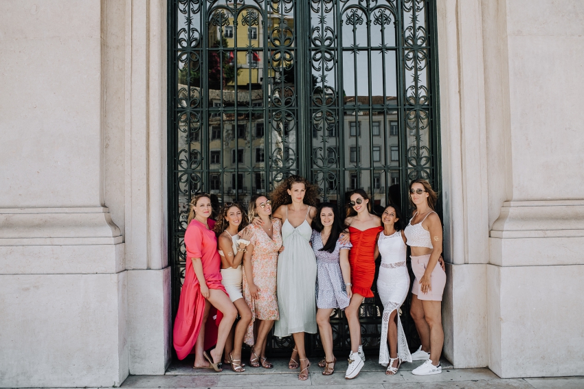groupes de femmes shooting photo evjf a lisbonne groupes de femmes shooting photo evjf a lisbonne