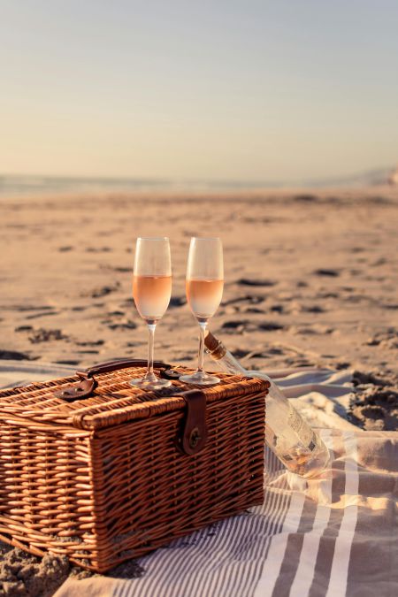 organiser un pique nique sur la plage pour une soiree evjf a deauville